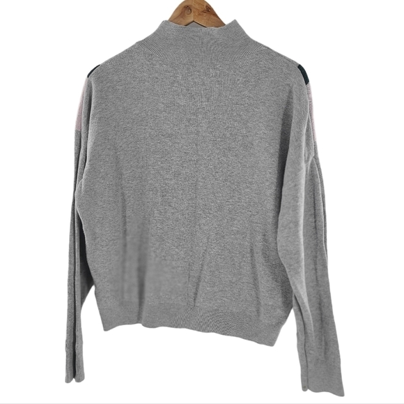 Old Navy Color Block Mock Neck Dolman Sleeve Sweater Women’s Medium - Picture 2 of 3